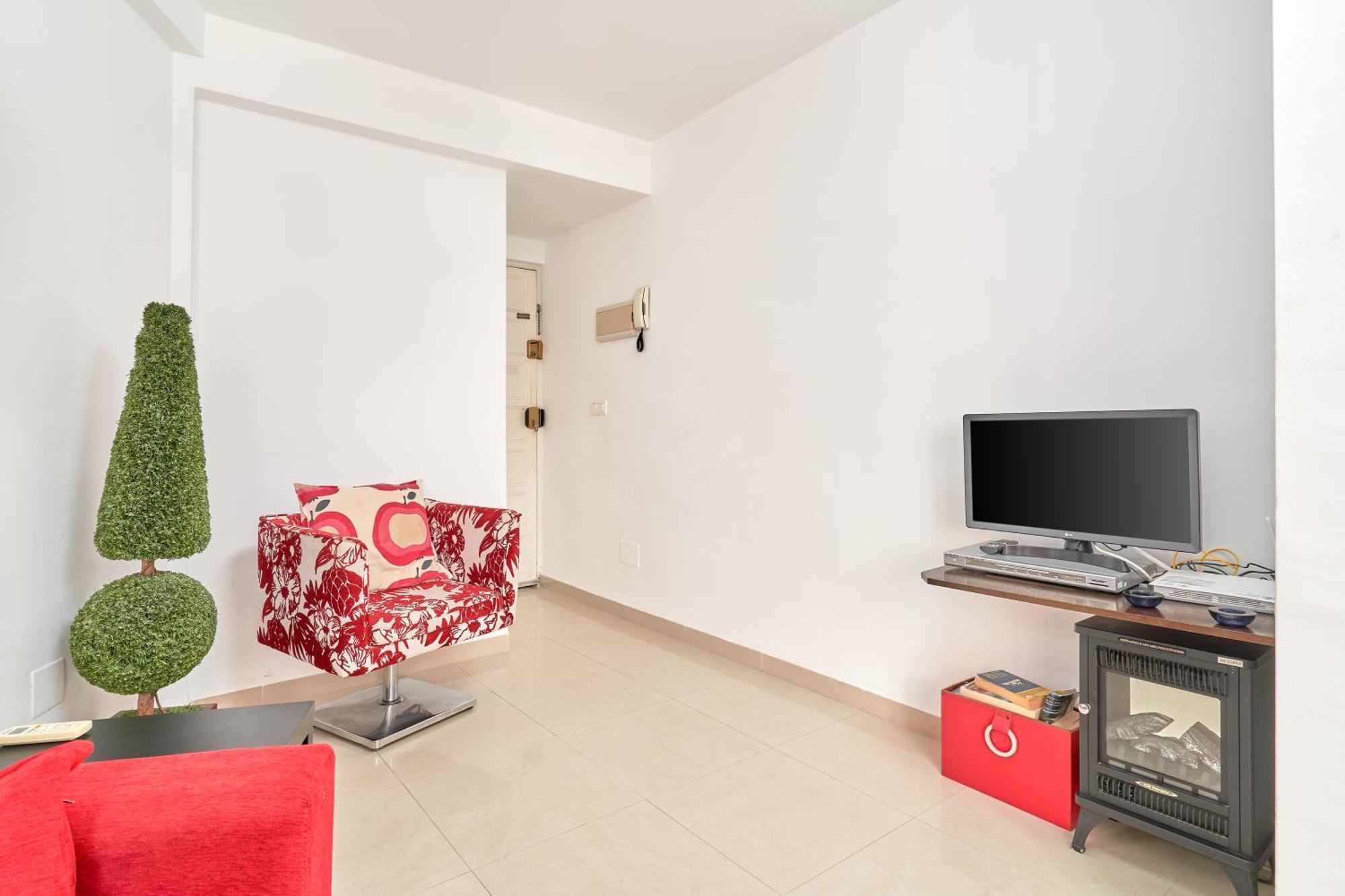 1 Bed Apartment With Sea View Нерха Екстериор снимка
